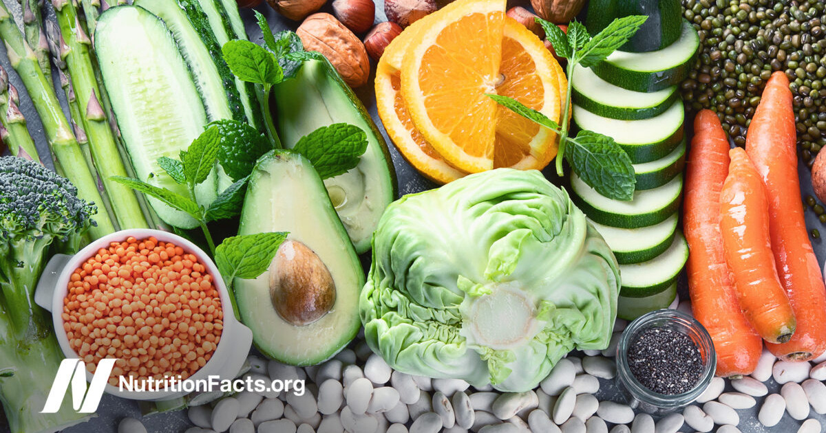 How to Keep Your Microbiome Healthy with Prebiotic Foods